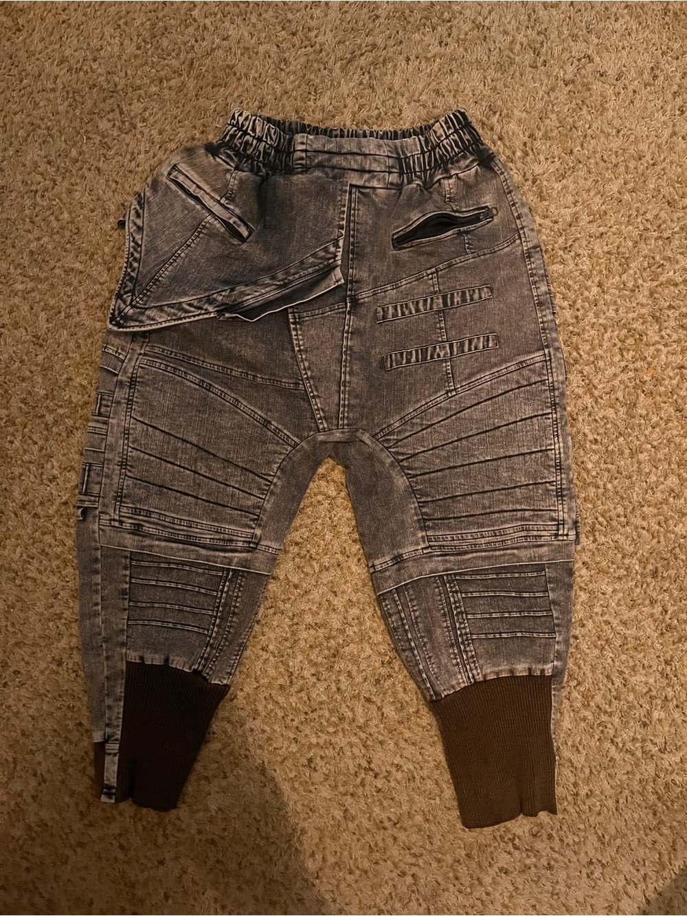 Men's Grey Washed Jogger Jeans with Rib Cuffs
